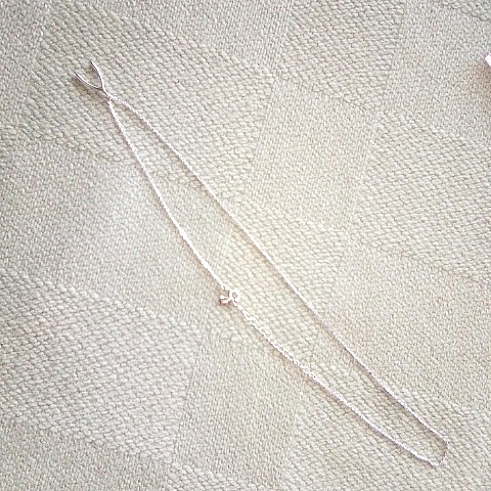 Silver probe 925 wish bone necklace. 18"